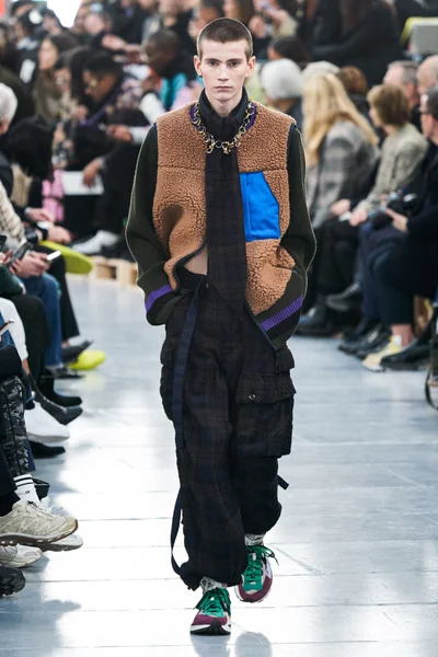 Look 33